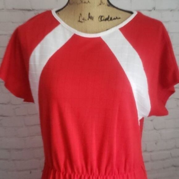 Vintage 70s Retro Mod Red and White Casual Dress - Picture 4 of 9